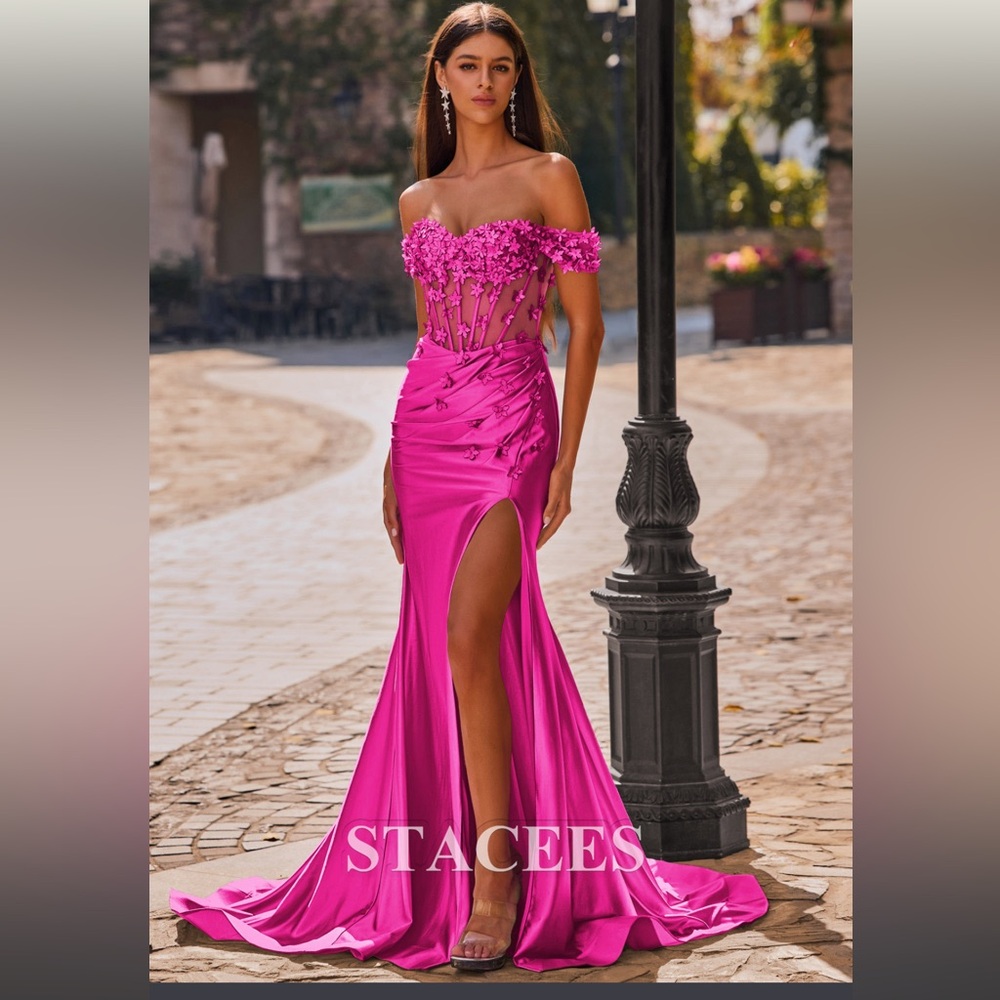 Stacees Brand New never worn Trumpet/Mermaid Off-the-Shoulder Evening Gown